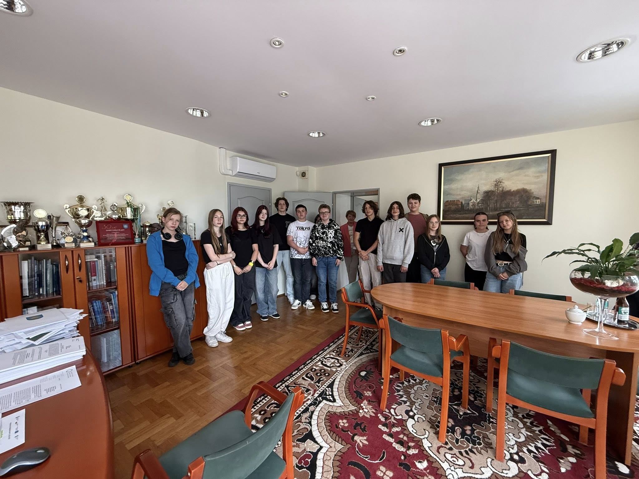 Osoby znajdujące się w pomieszczeniu 